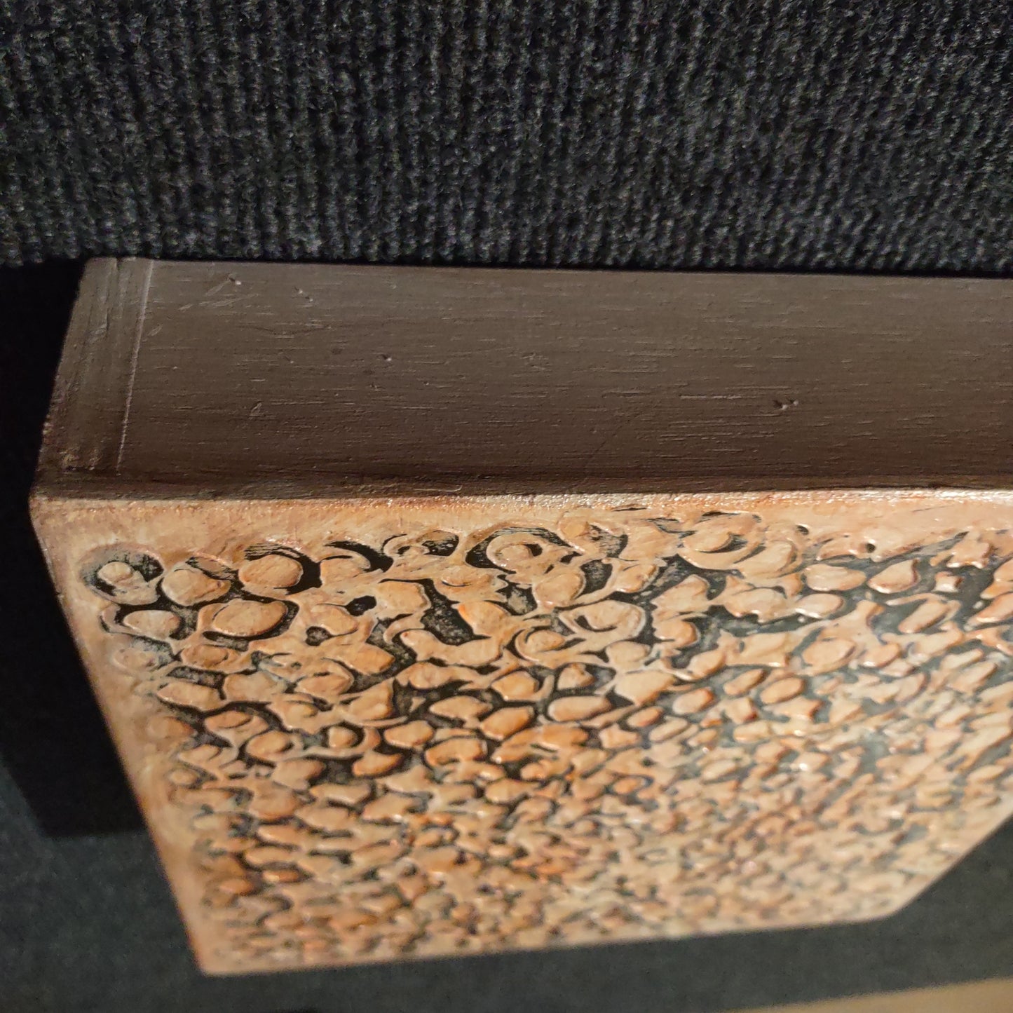 Texture 9x9 Gold