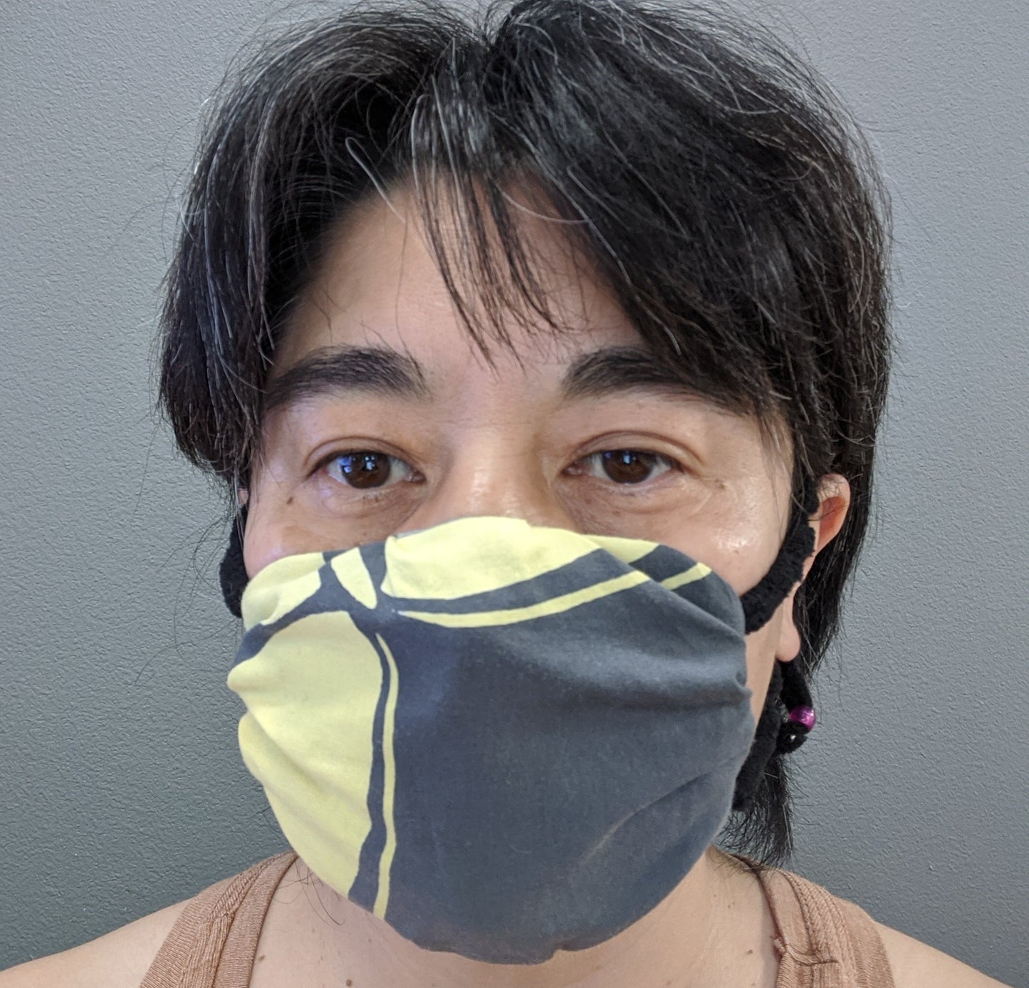 butterfly yellow beads lighter gray